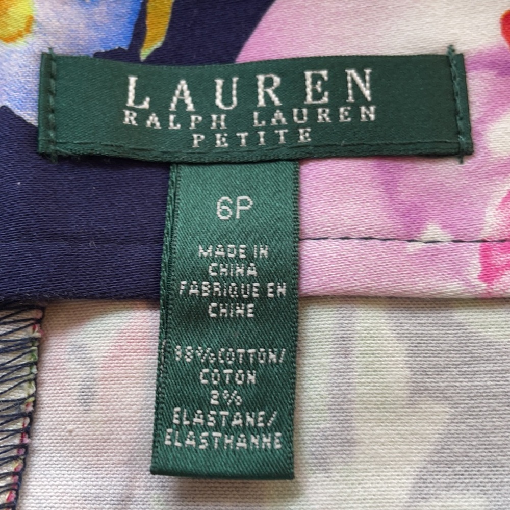 Lauren Ralph Lauren Petite Floral Straight Skirt| 6P - Picture 3 of 6